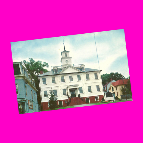 USA - Rhode Island - East Greenwich - Courthouse Building Postcard