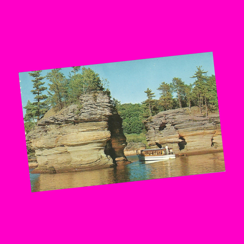 USA - Wisconsin - Wisconsin Dells - Sugar Bowl Island Postcard