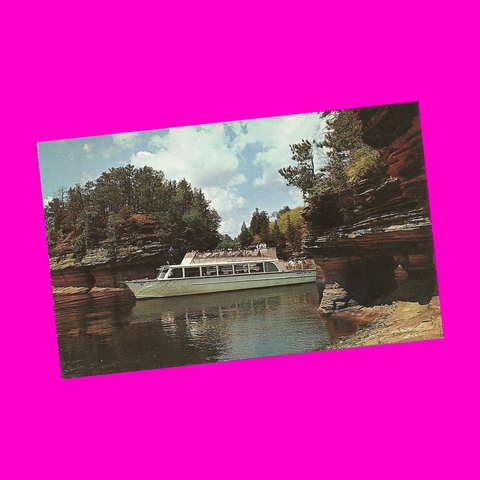 USA - Wisconsin - Wisconsin Dells - SS Chicagoan Postcard